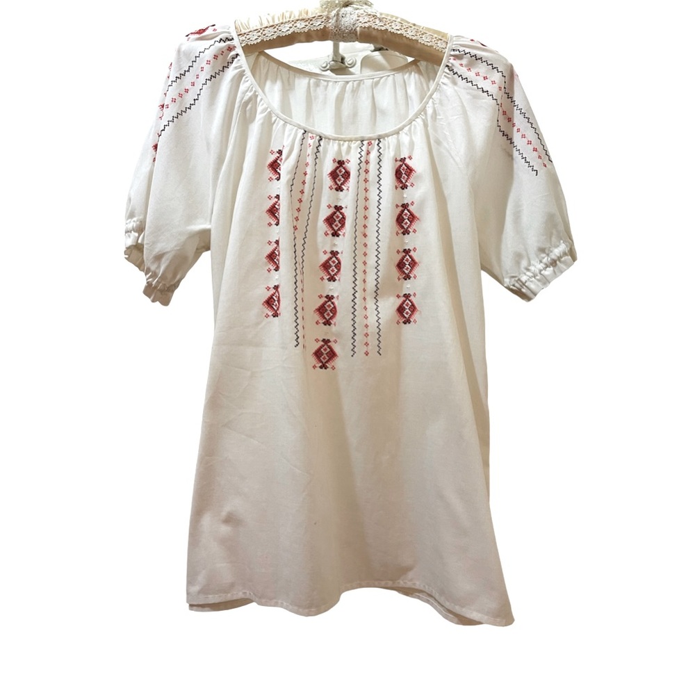Vintage Puff Sleeve Embroidered Blouse